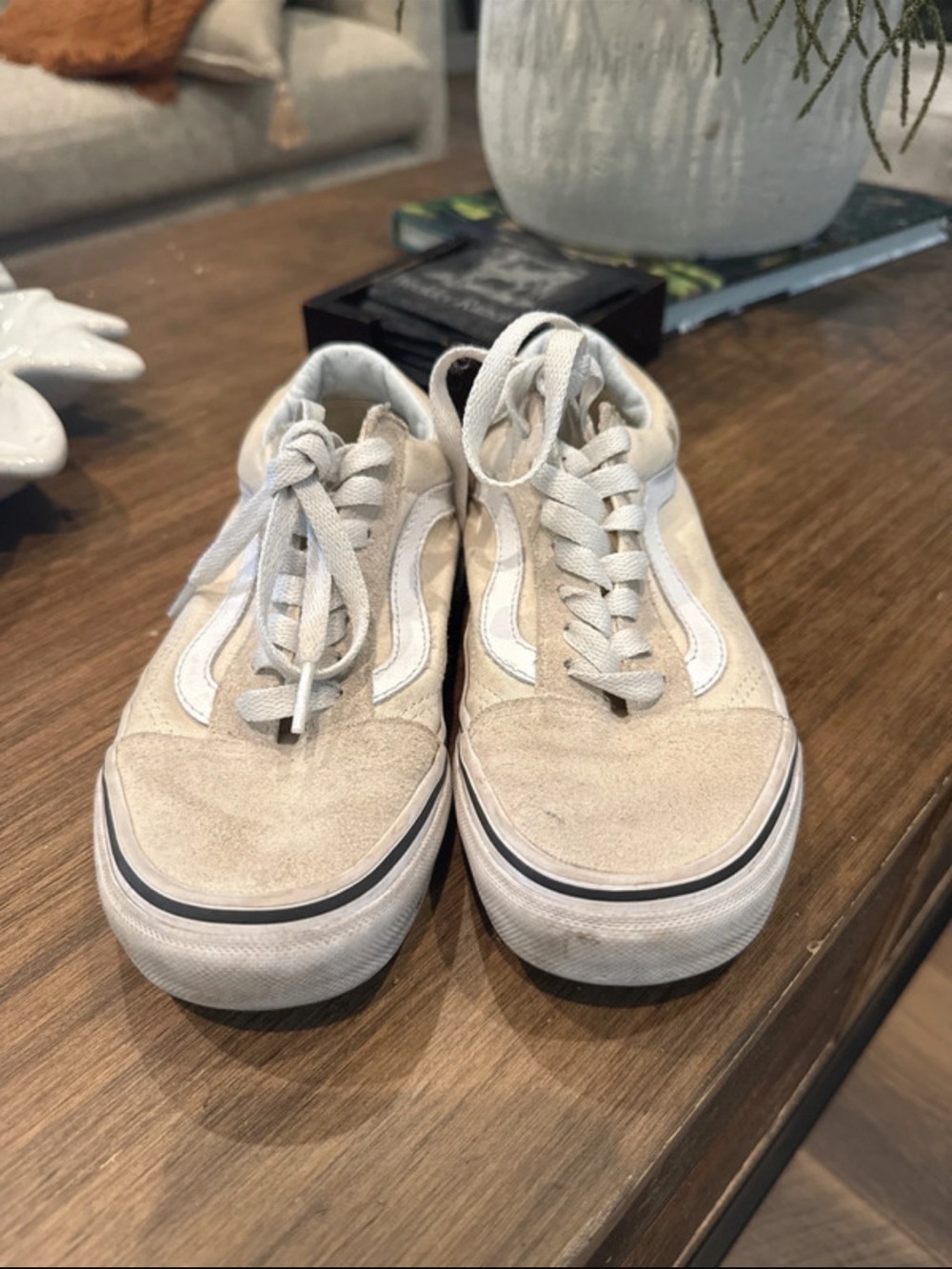 Vans Low-Top Suede & Canvas Sneakers - Beige/White